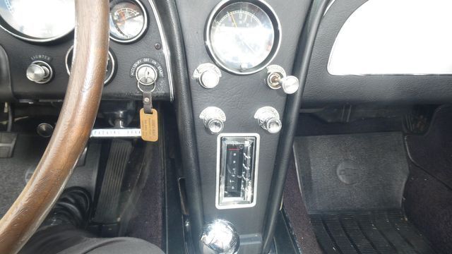 1965 Chevrolet Corvette 70