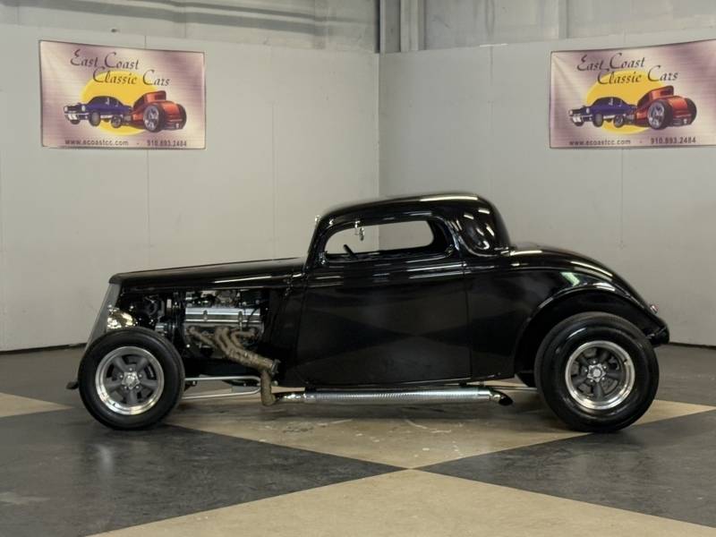 1934 Ford Coupe 1