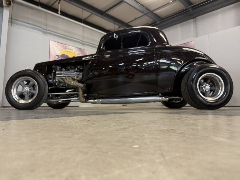 1934 Ford Coupe 3