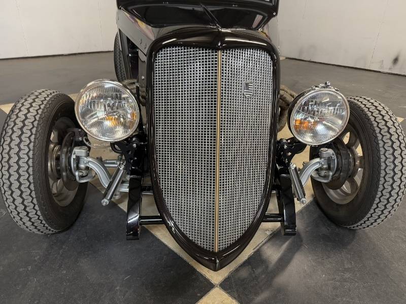 1934 Ford Coupe 42