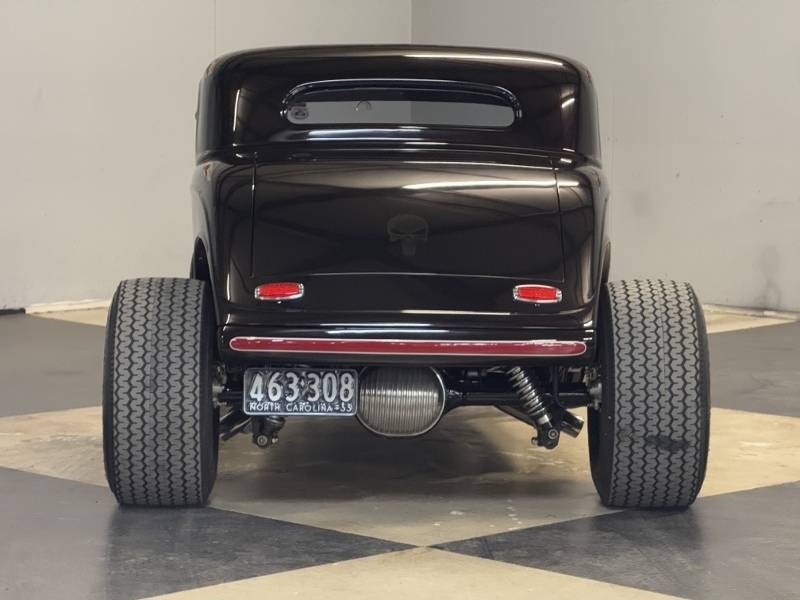 1934 Ford Coupe 89