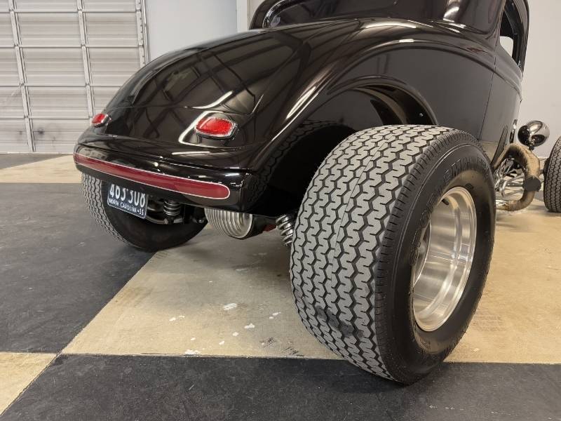 1934 Ford Coupe 93