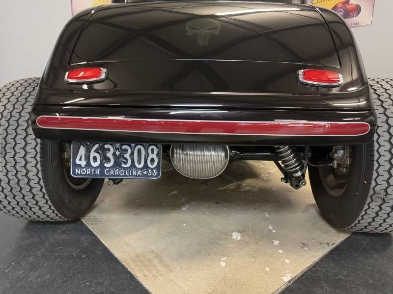 1934 Ford Coupe 94