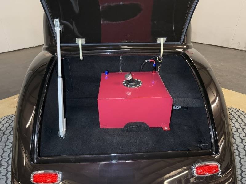 1934 Ford Coupe 98