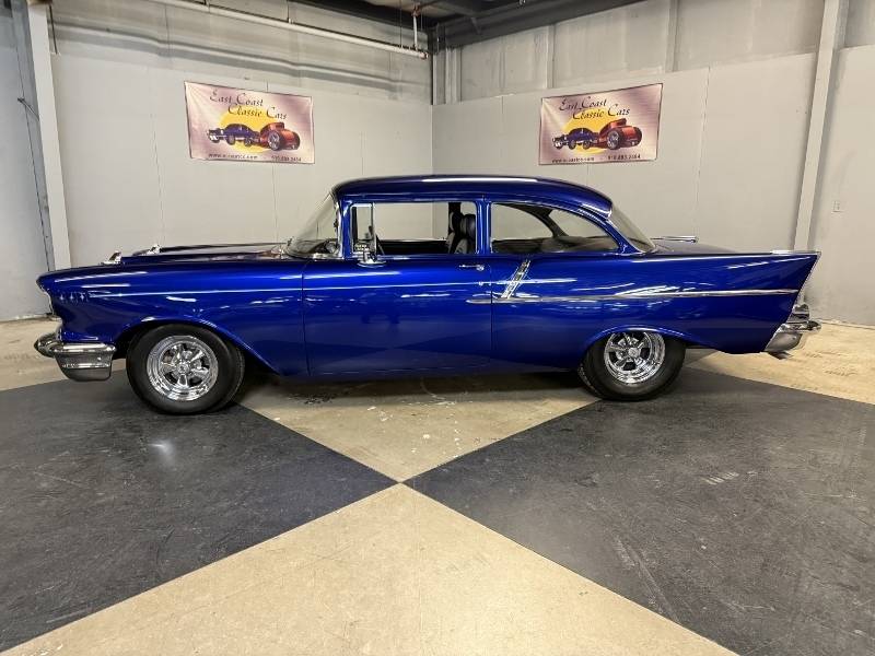 1957 Chevrolet Post 2