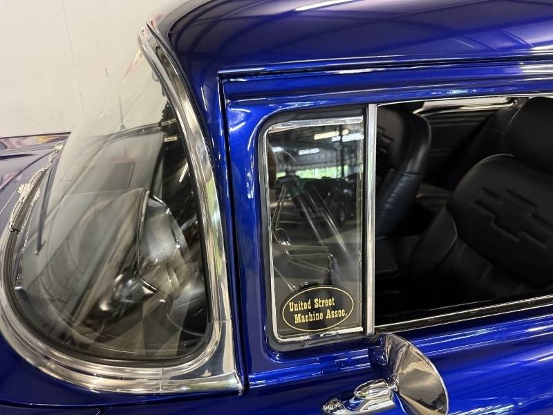 1957 Chevrolet Post 18