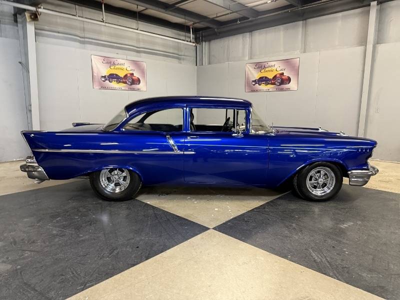 1957 Chevrolet Post 56