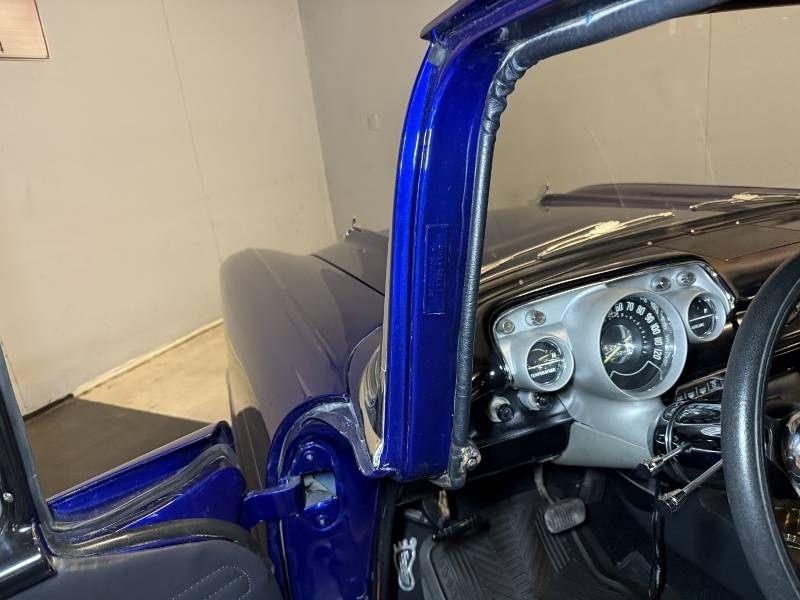 1957 Chevrolet Post 81