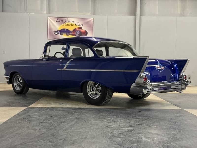 1957 Chevrolet Post 90
