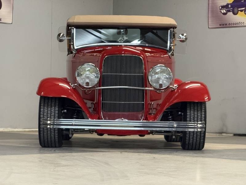 1932 Ford Roadster 25
