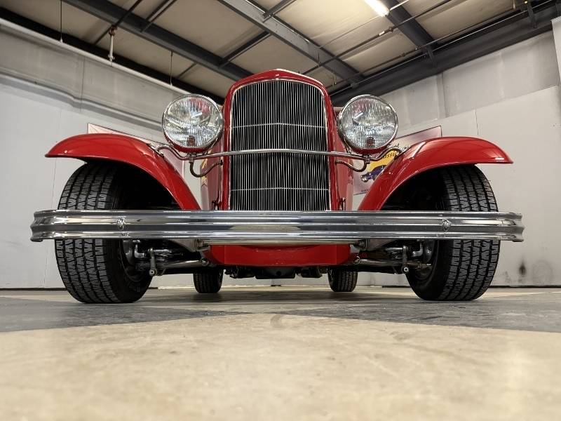 1932 Ford Roadster 26