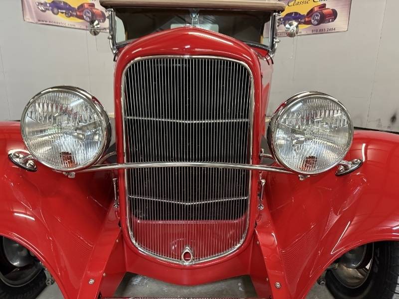 1932 Ford Roadster 27