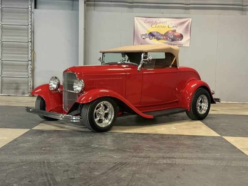 1932 Ford Roadster 31