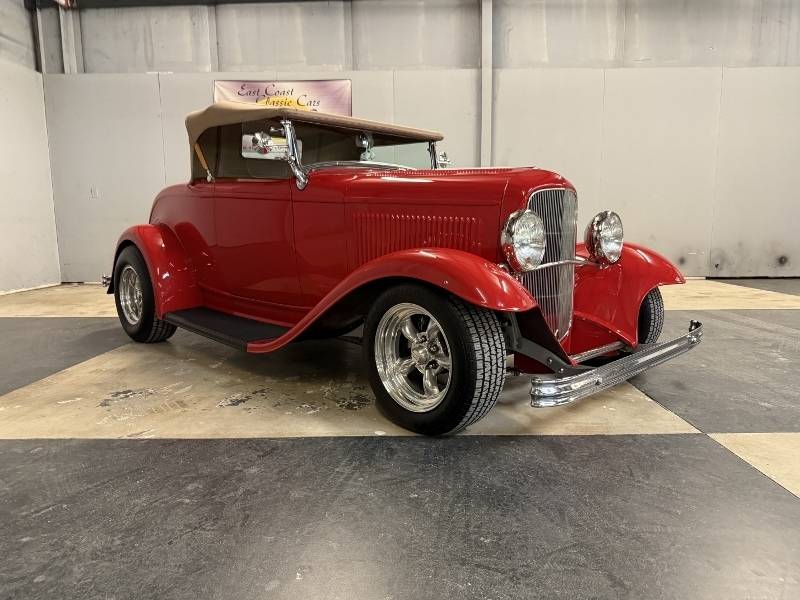 1932 Ford Roadster 33