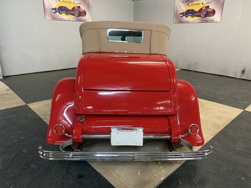 1932 Ford Roadster 65