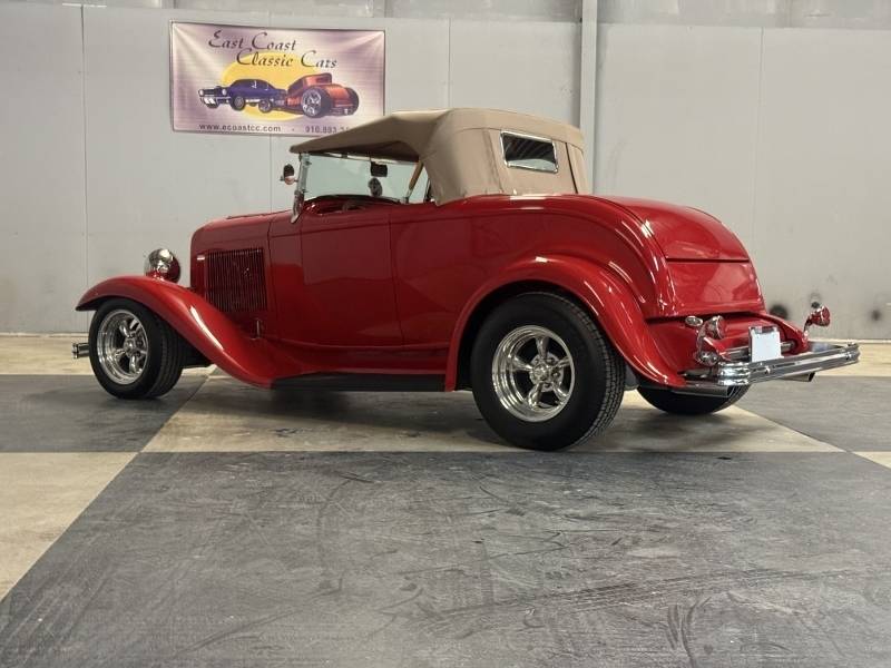 1932 Ford Roadster 66