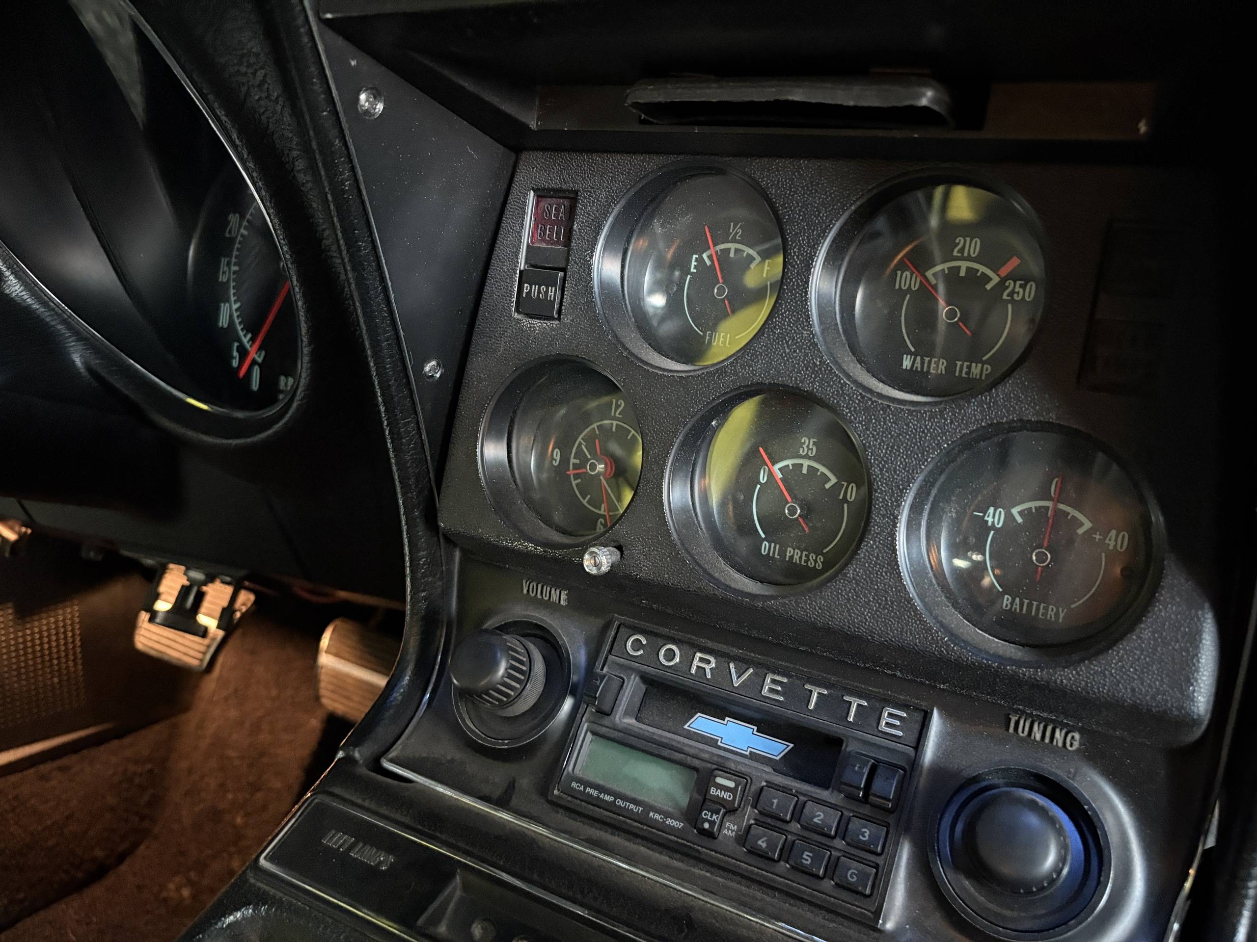 1969 Chevrolet Corvette 76