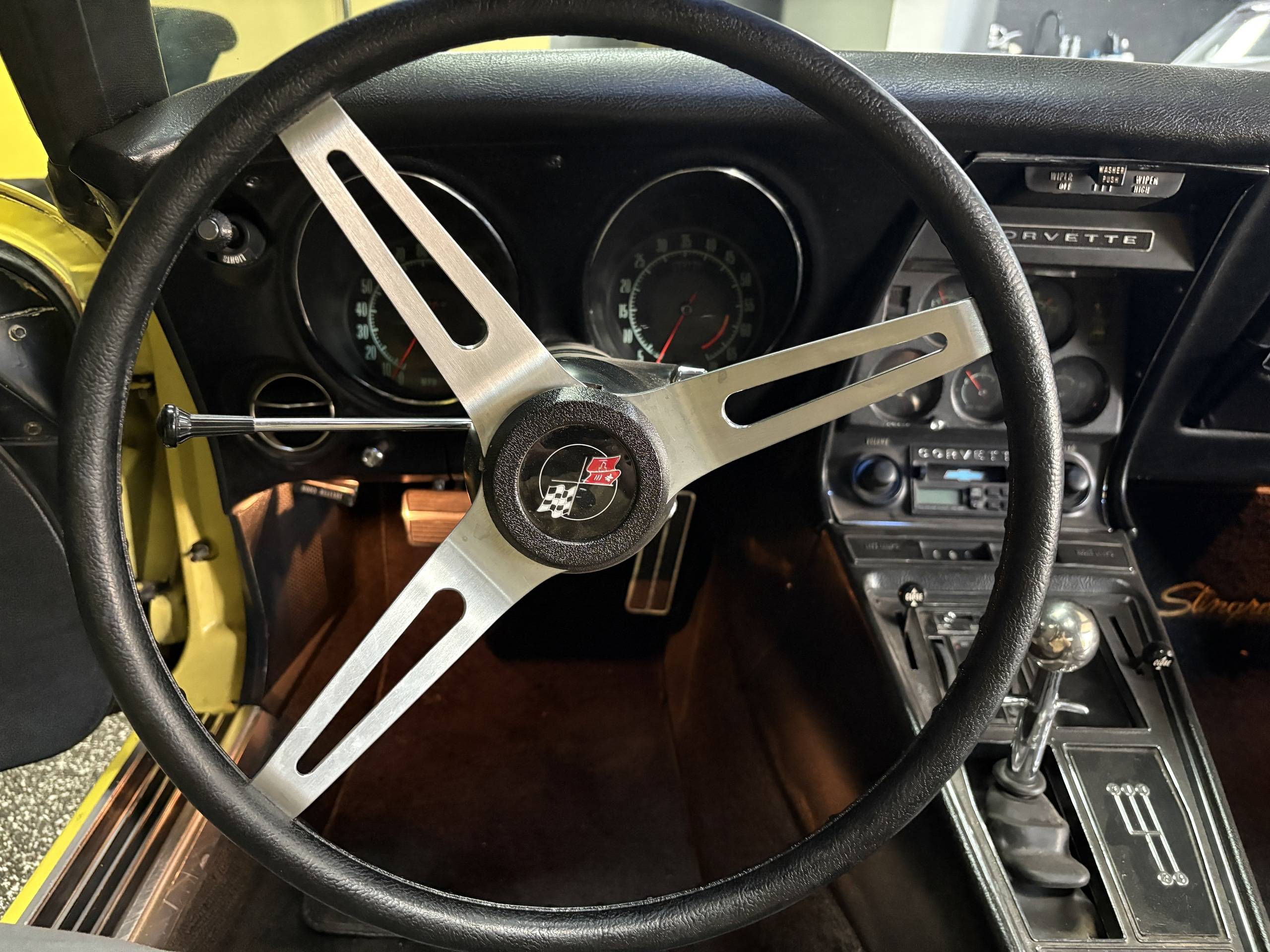 1969 Chevrolet Corvette 73