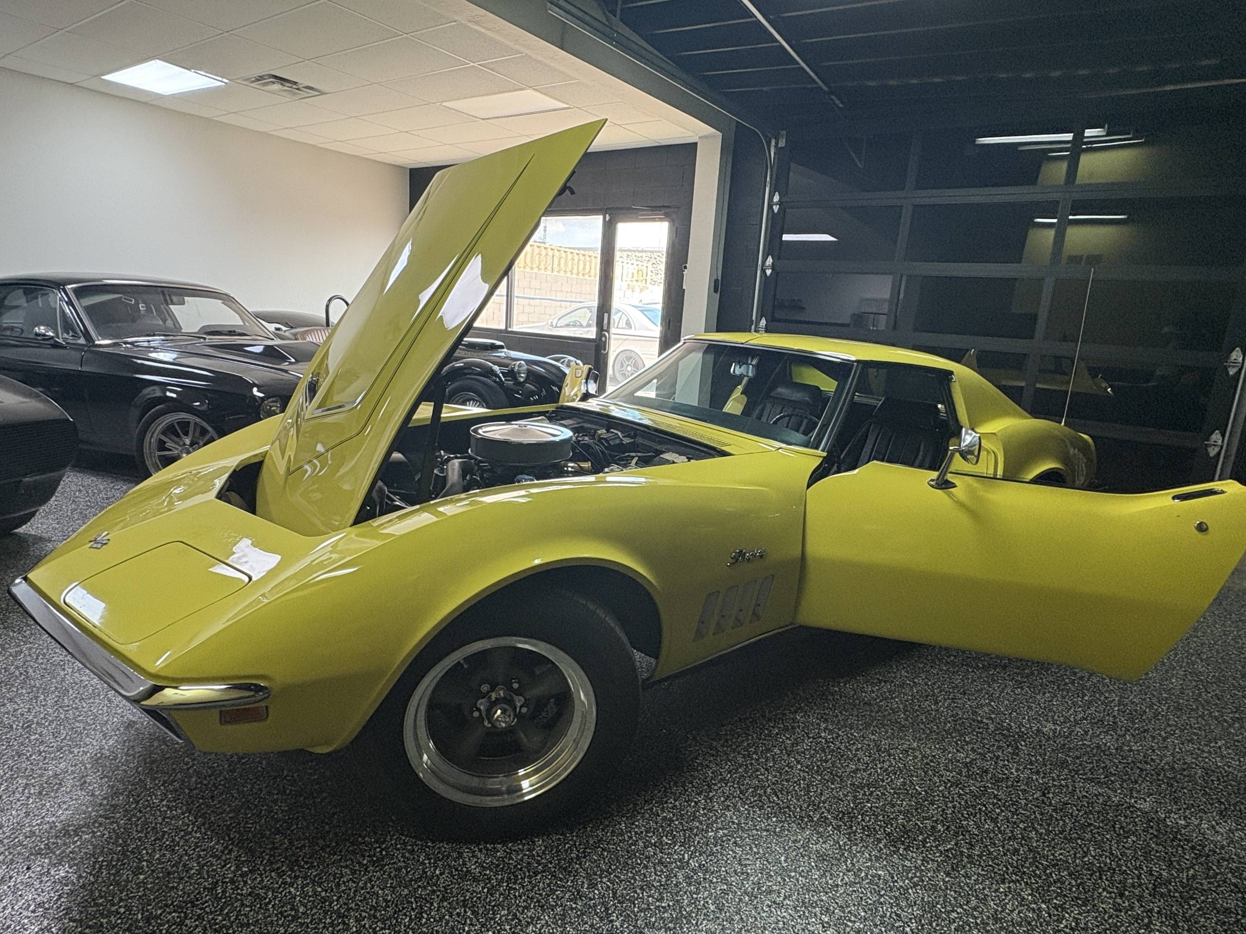 1969 Chevrolet Corvette 15