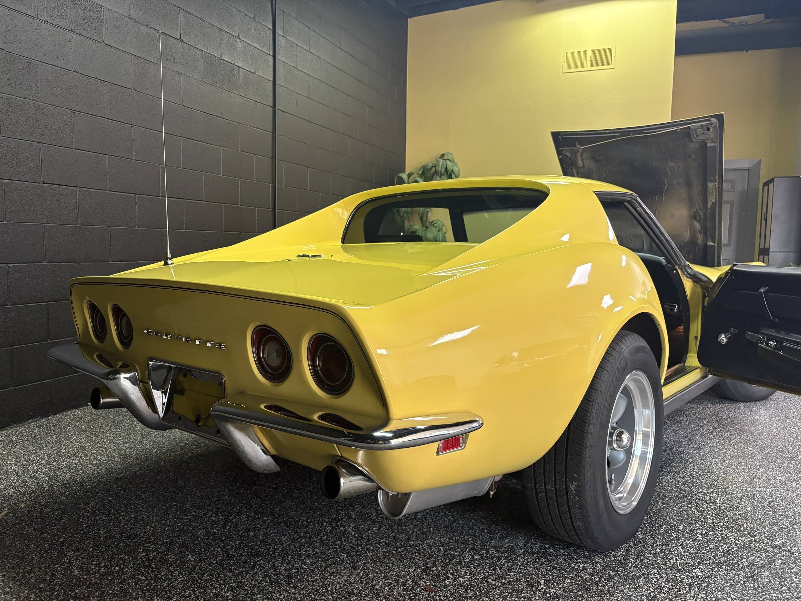 1969 Chevrolet Corvette 20