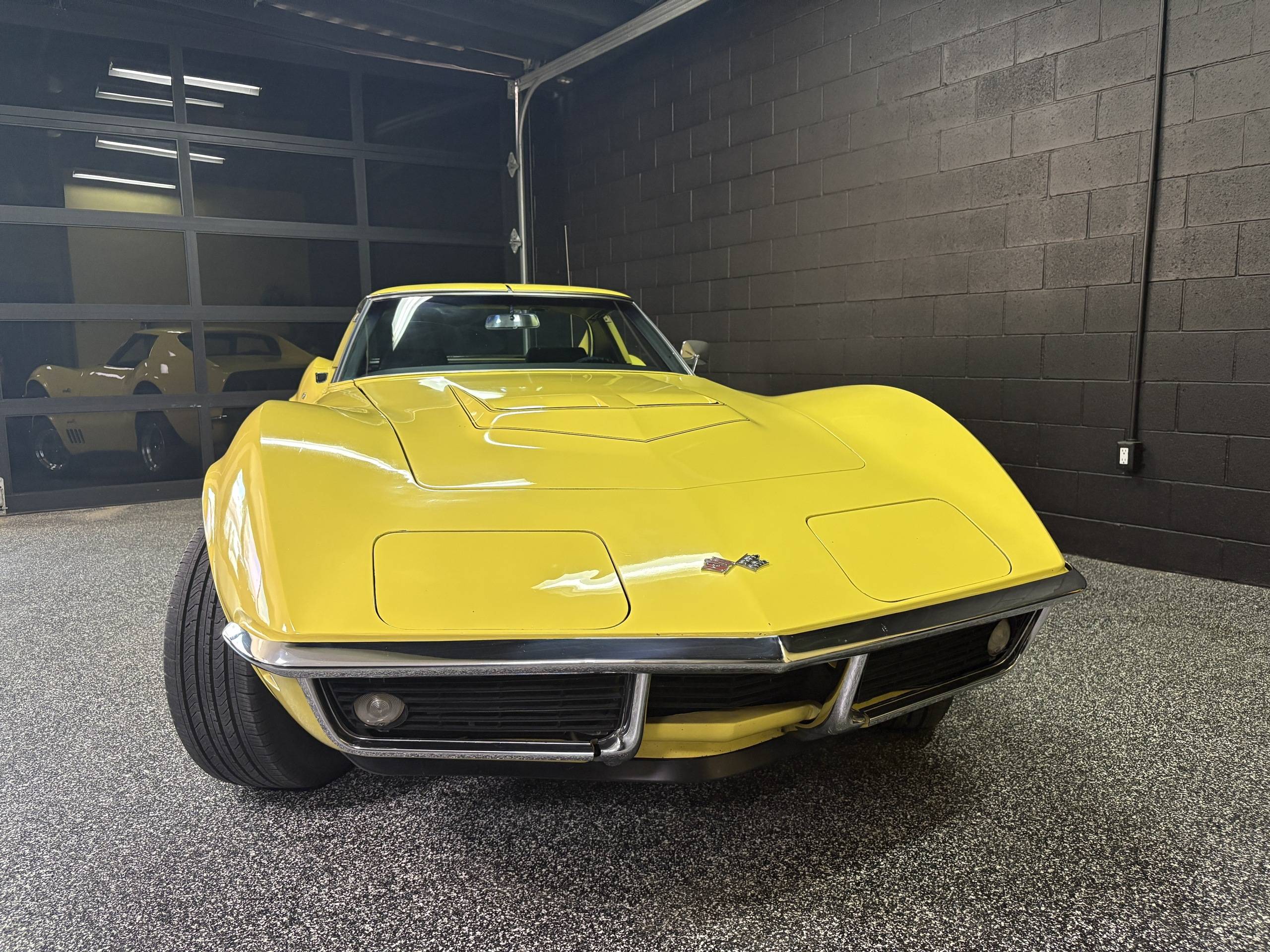 1969 Chevrolet Corvette 9