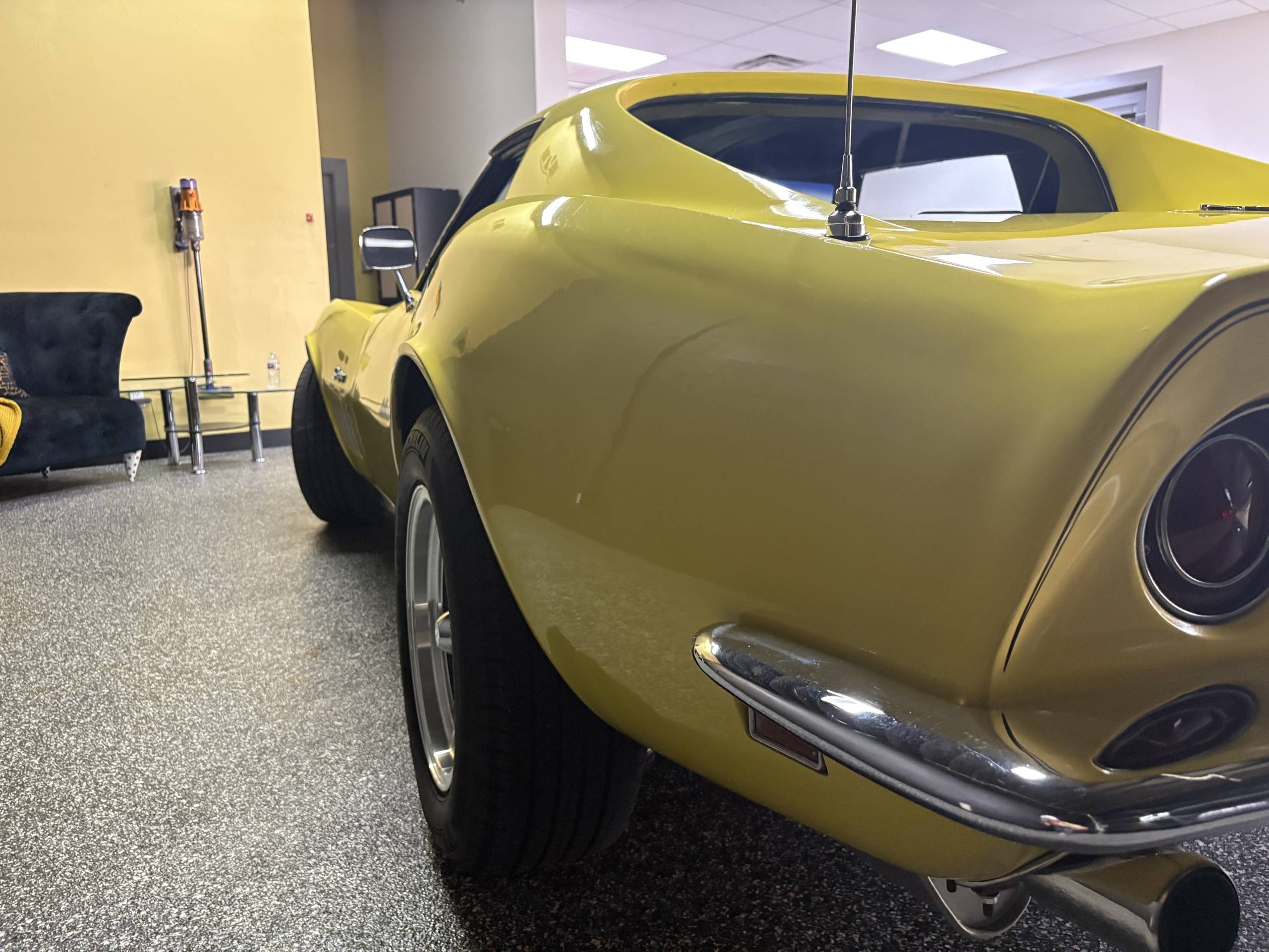 1969 Chevrolet Corvette 31