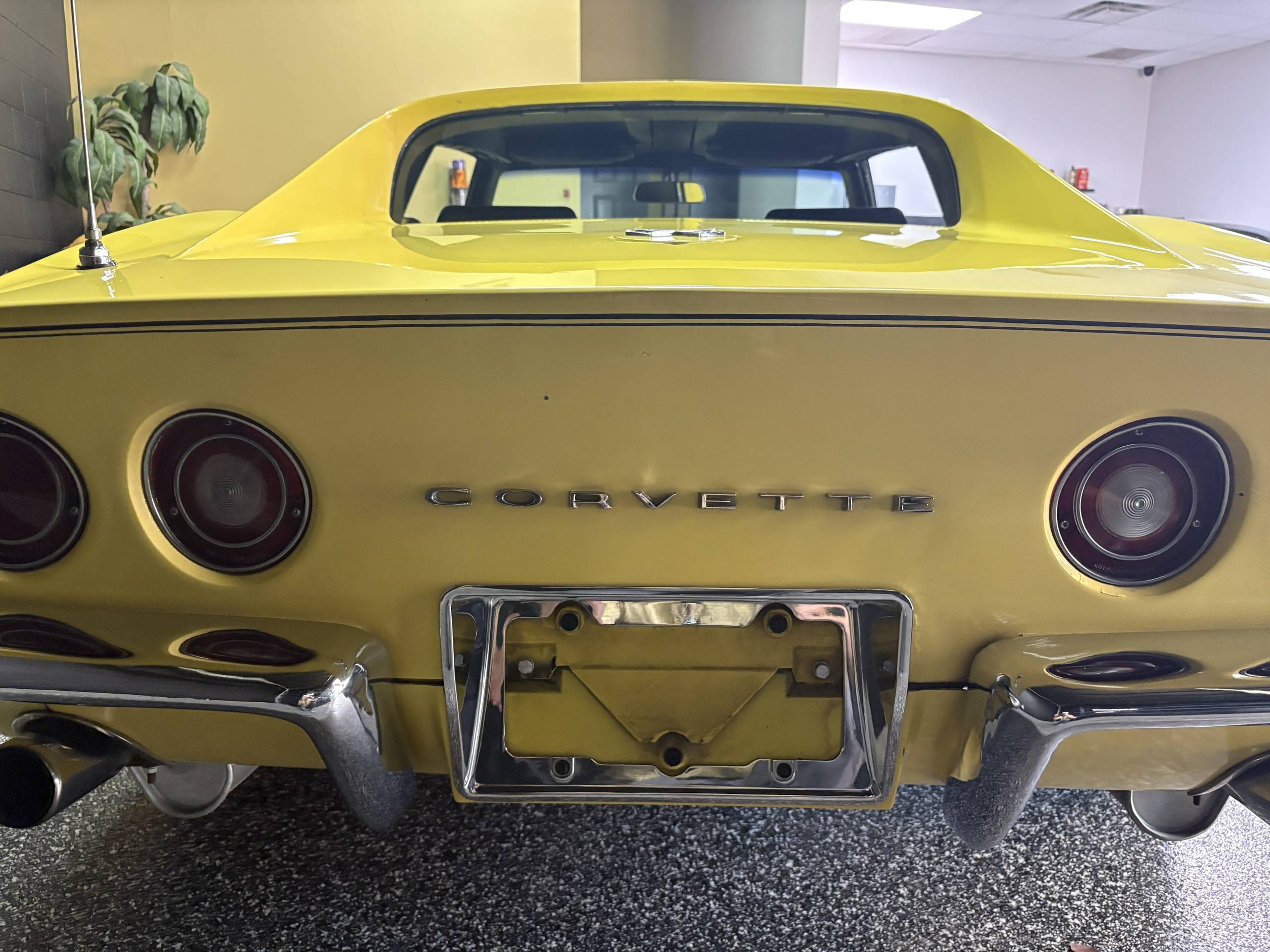 1969 Chevrolet Corvette 32
