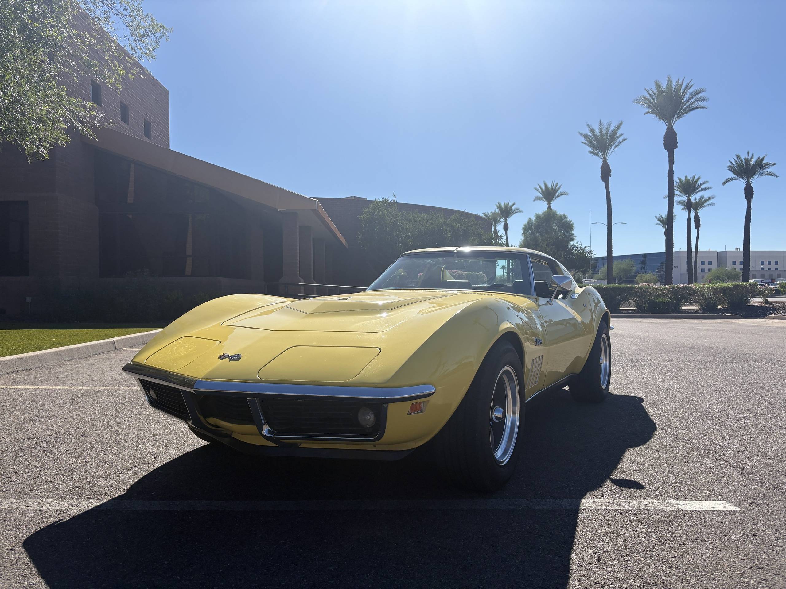 1969 Chevrolet Corvette 2