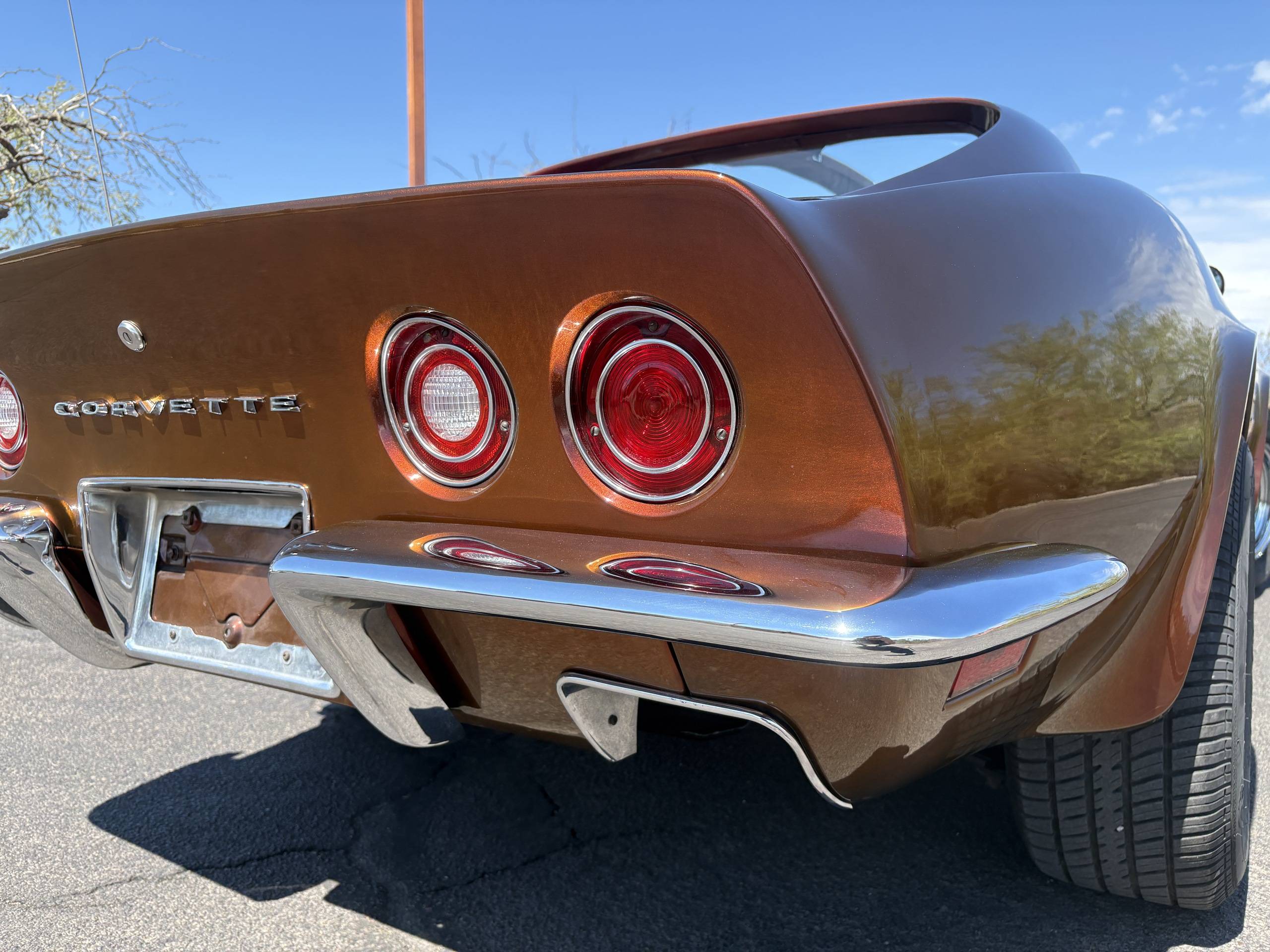 1973 Chevrolet Corvette 24