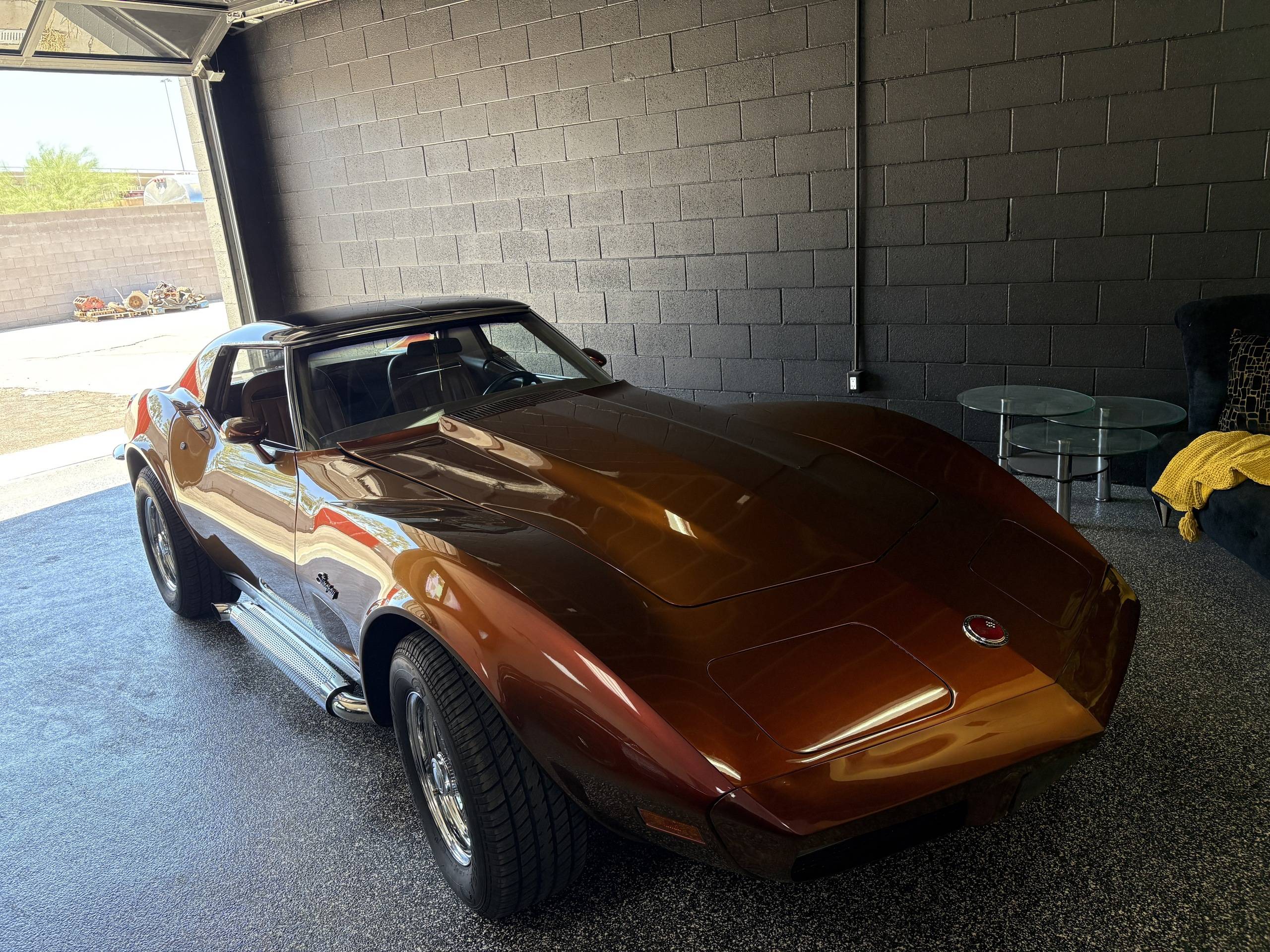 1973 Chevrolet Corvette 12