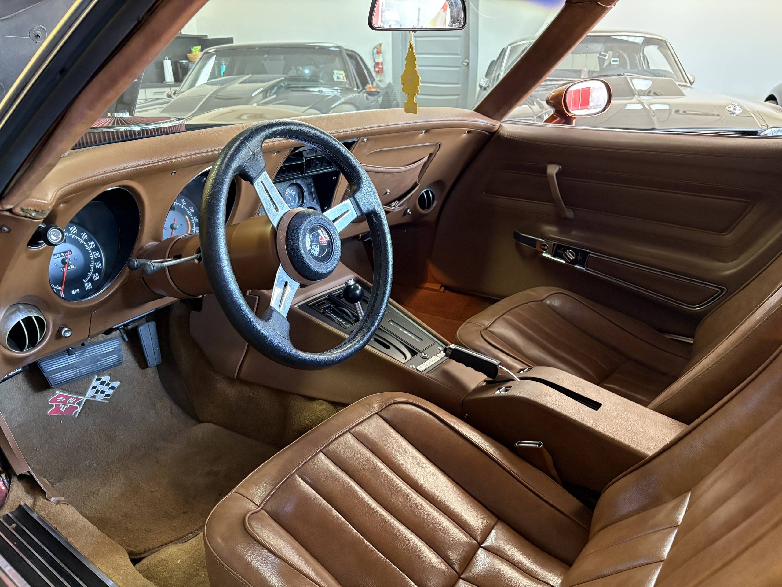 1973 Chevrolet Corvette 38
