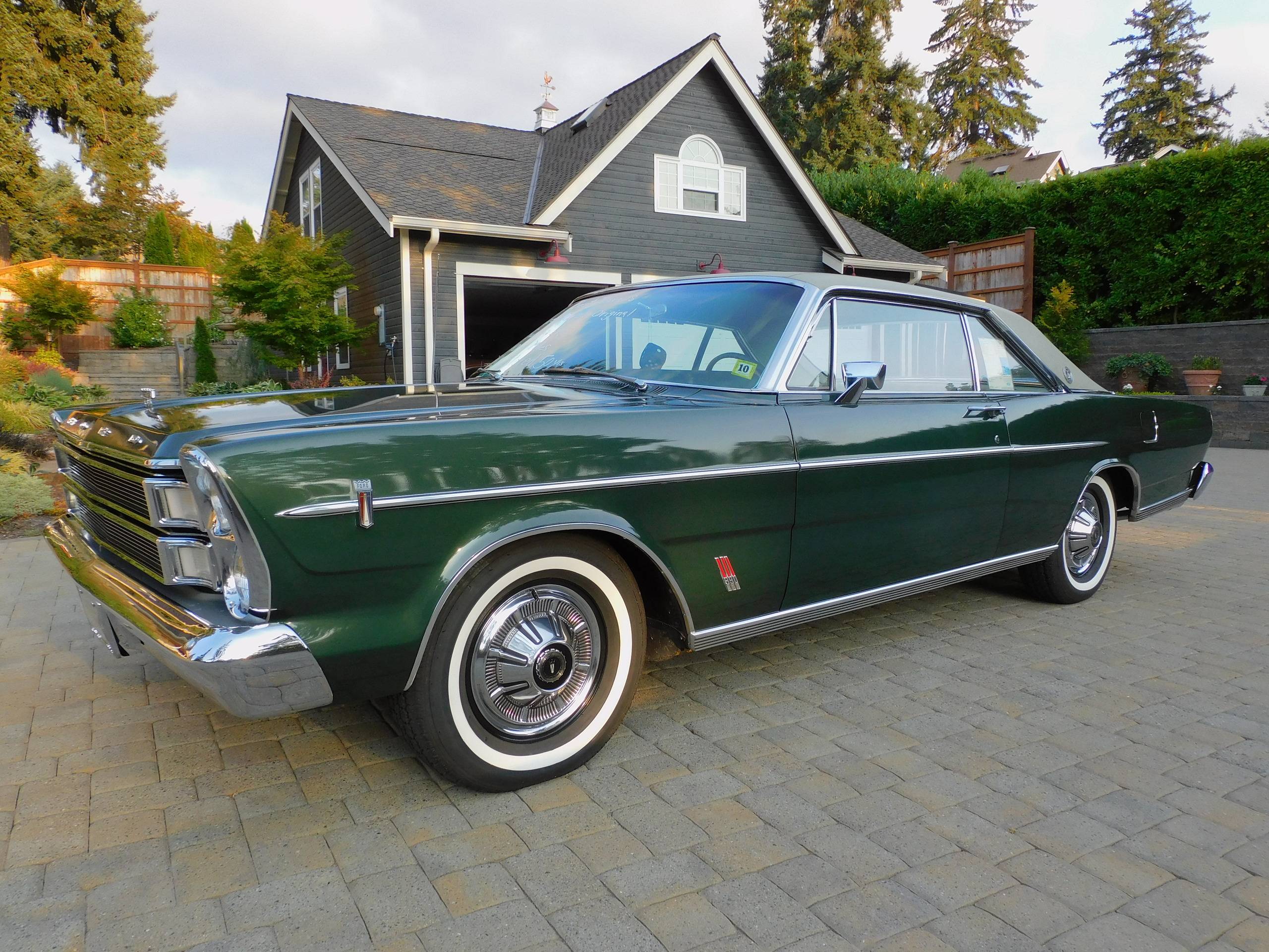 1966 Ford LTD 4
