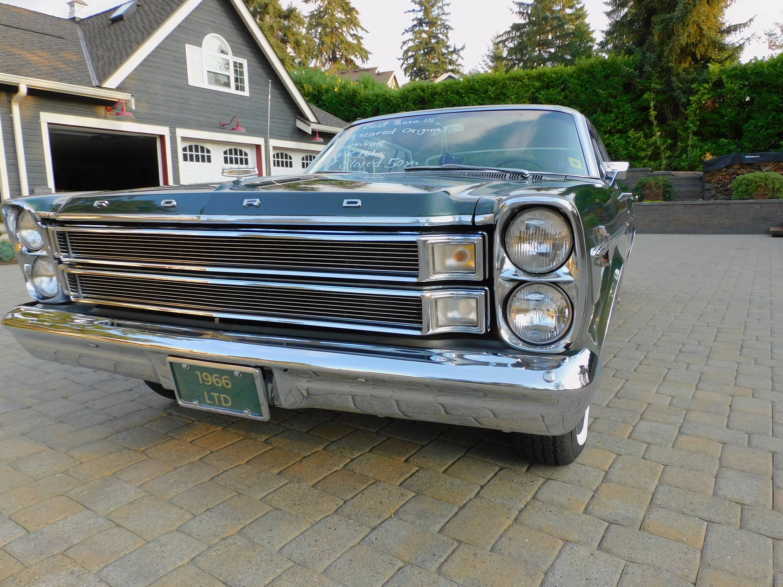 1966 Ford LTD 6
