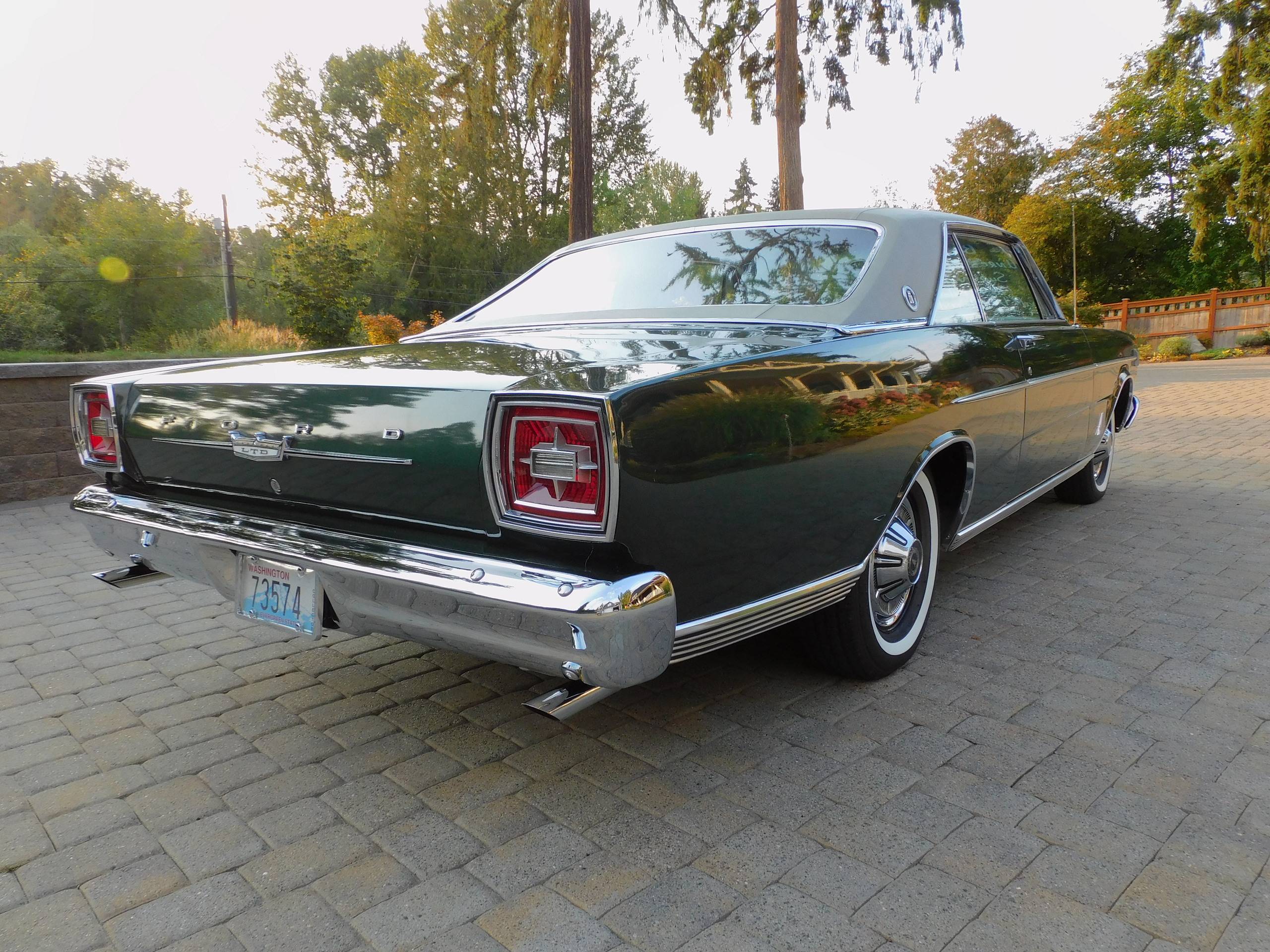 1966 Ford LTD 11