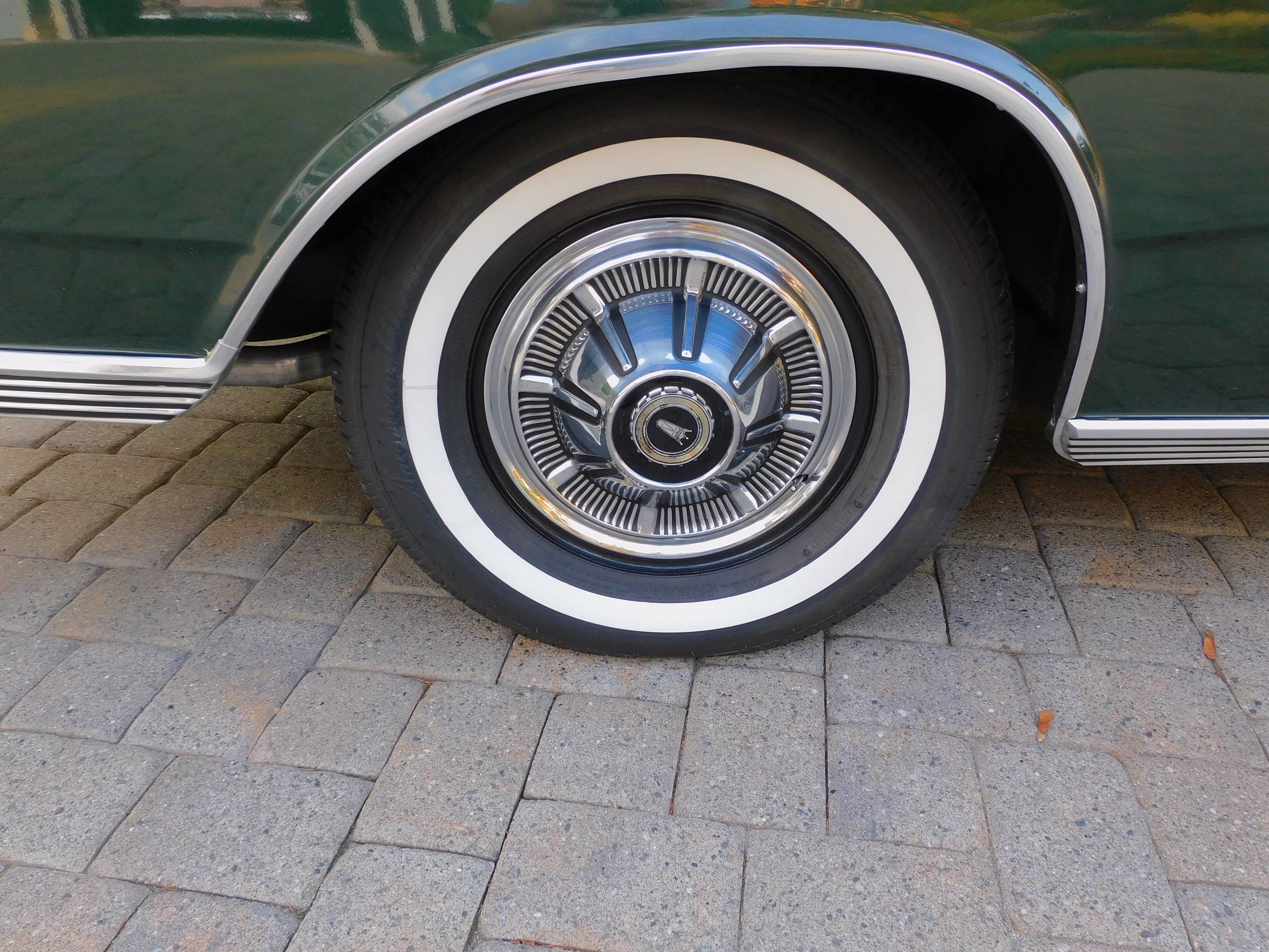 1966 Ford LTD 13