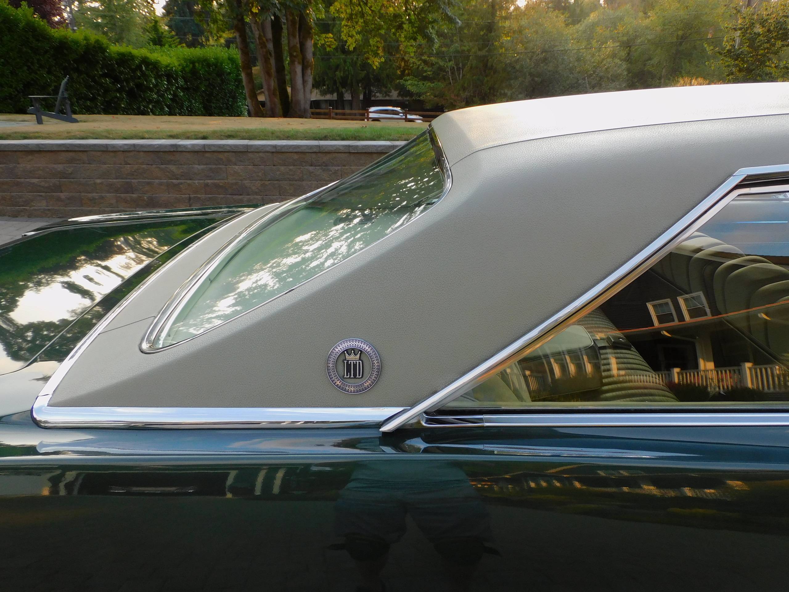 1966 Ford LTD 19
