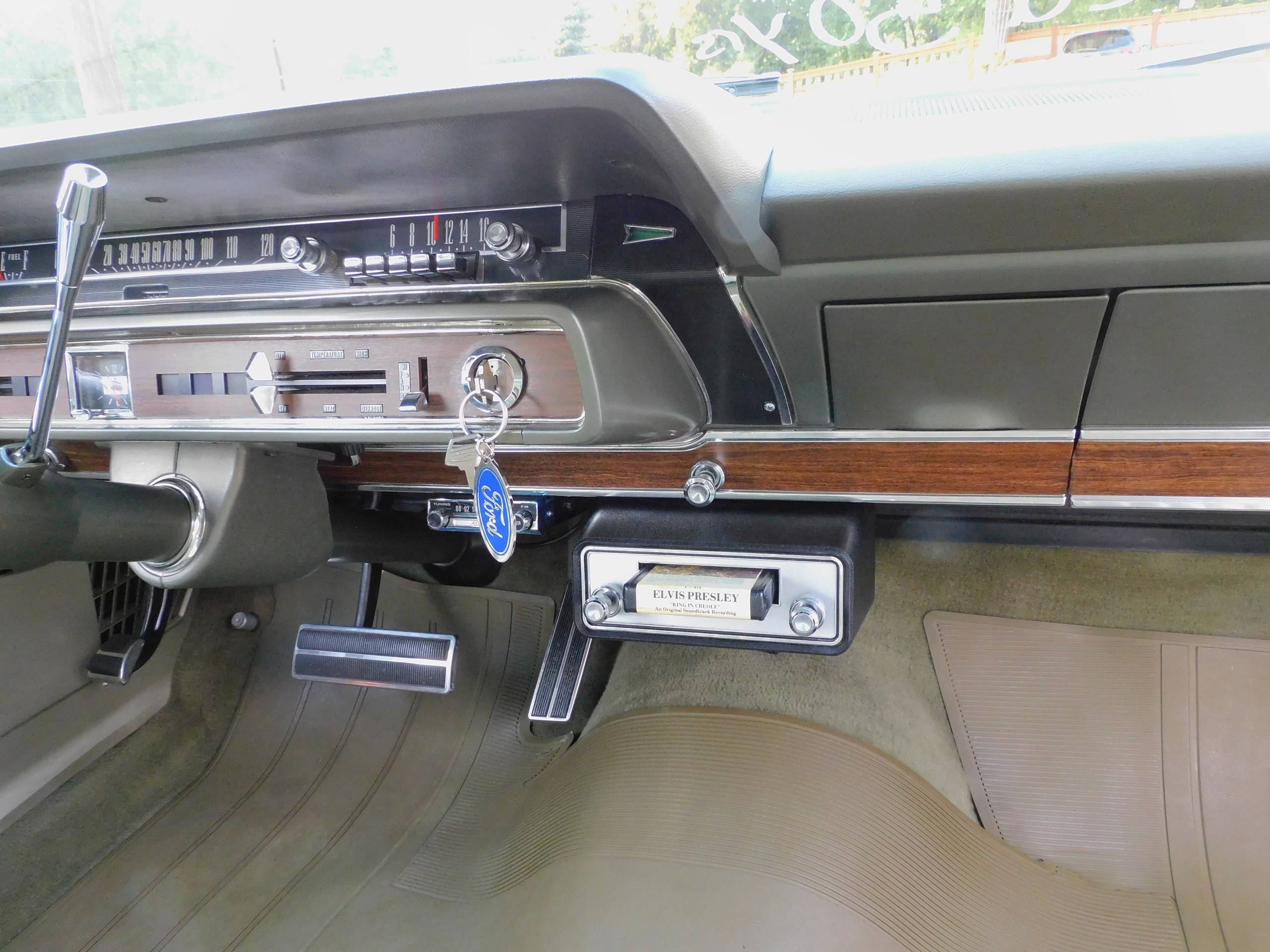 1966 Ford LTD 90