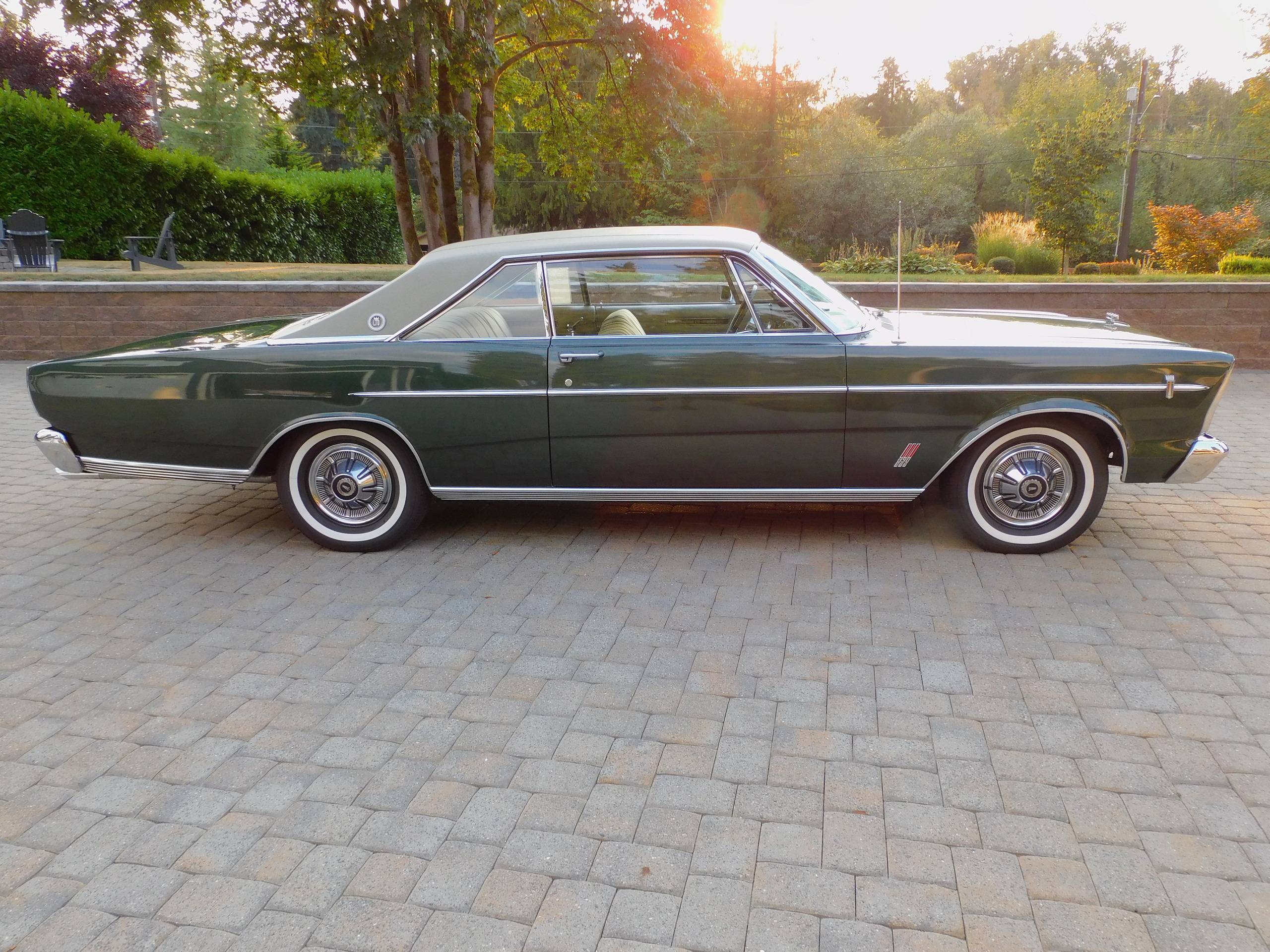1966 Ford LTD 29