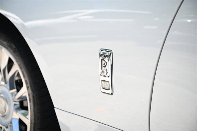 2019 Rolls-Royce Dawn 15