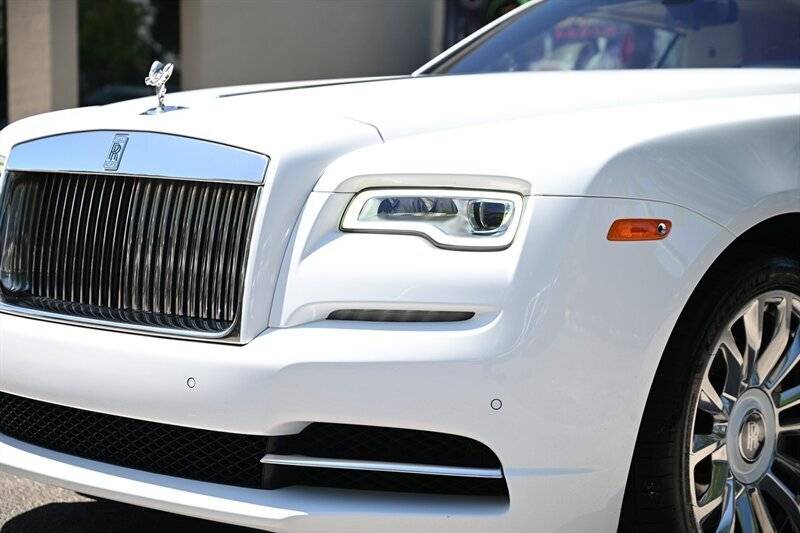 2019 Rolls-Royce Dawn 13