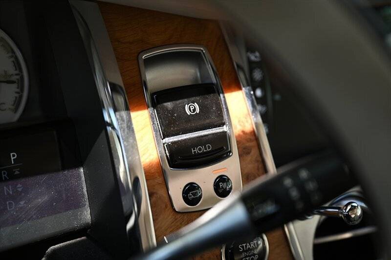 2019 Rolls-Royce Dawn 41