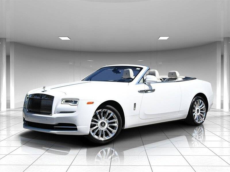 2019 Rolls-Royce Dawn 1