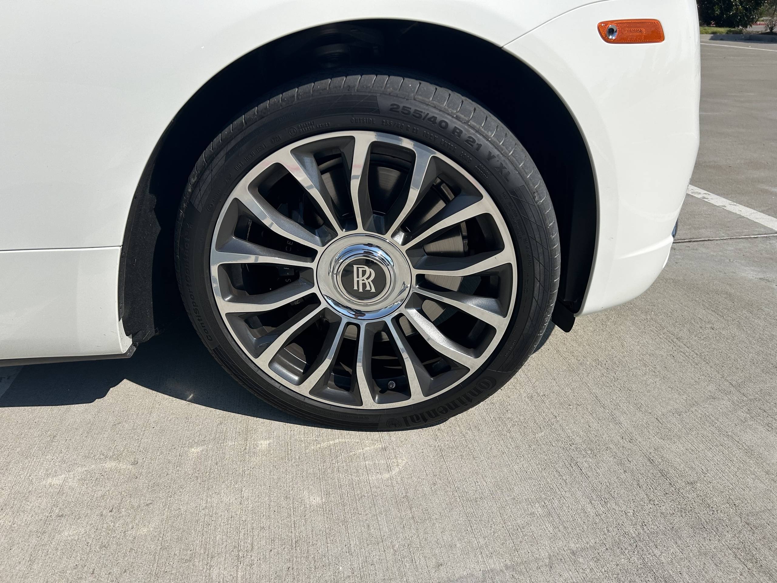 2019 Rolls-Royce Dawn 11
