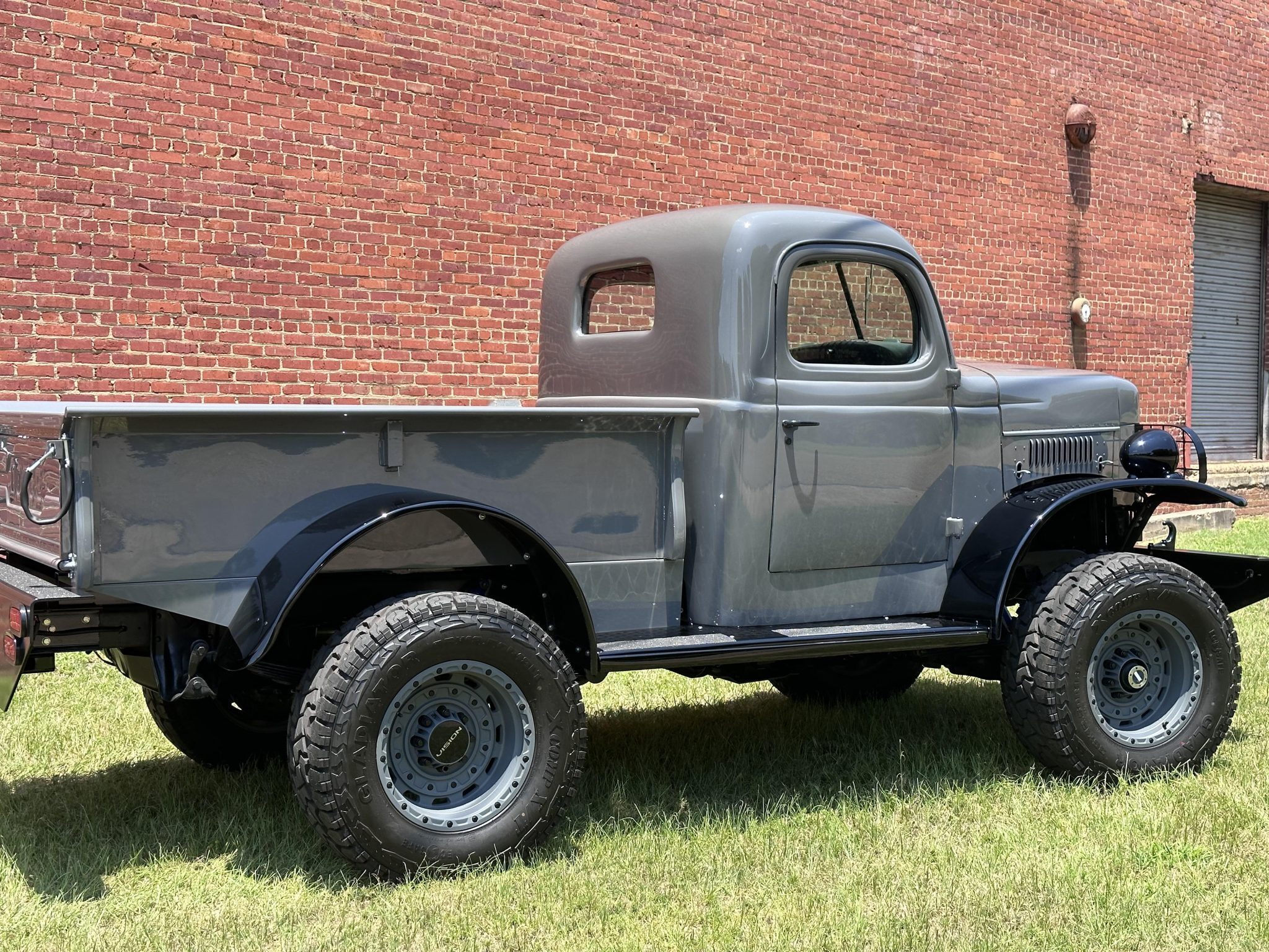 1941 White motor company 1/2 Ton 16