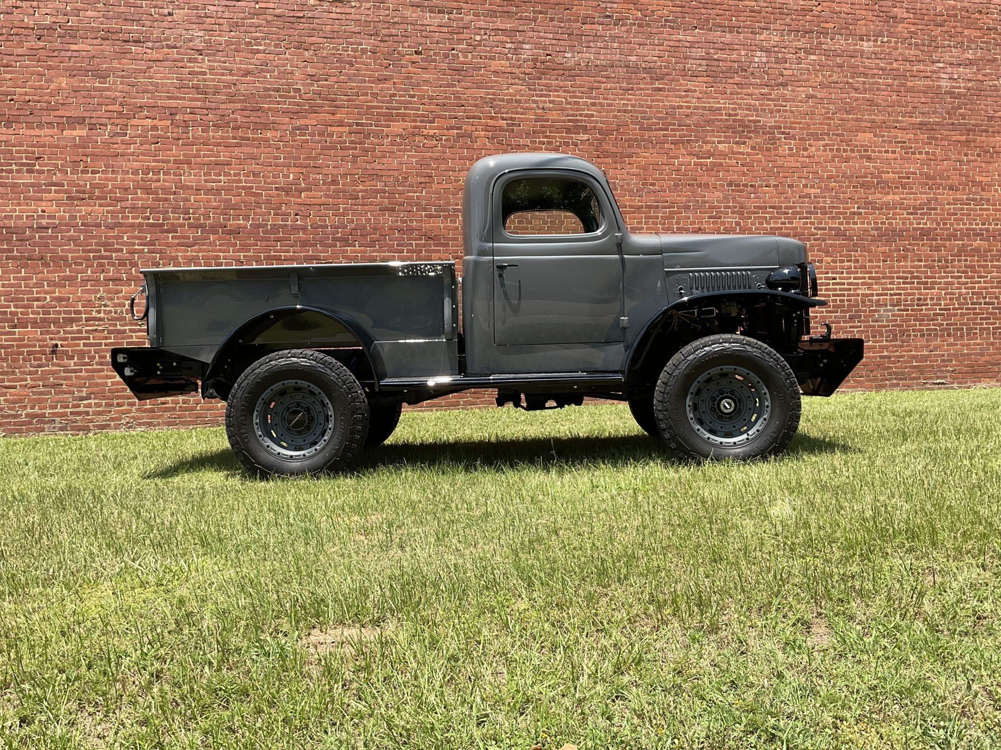 1941 White motor company 1/2 Ton 17