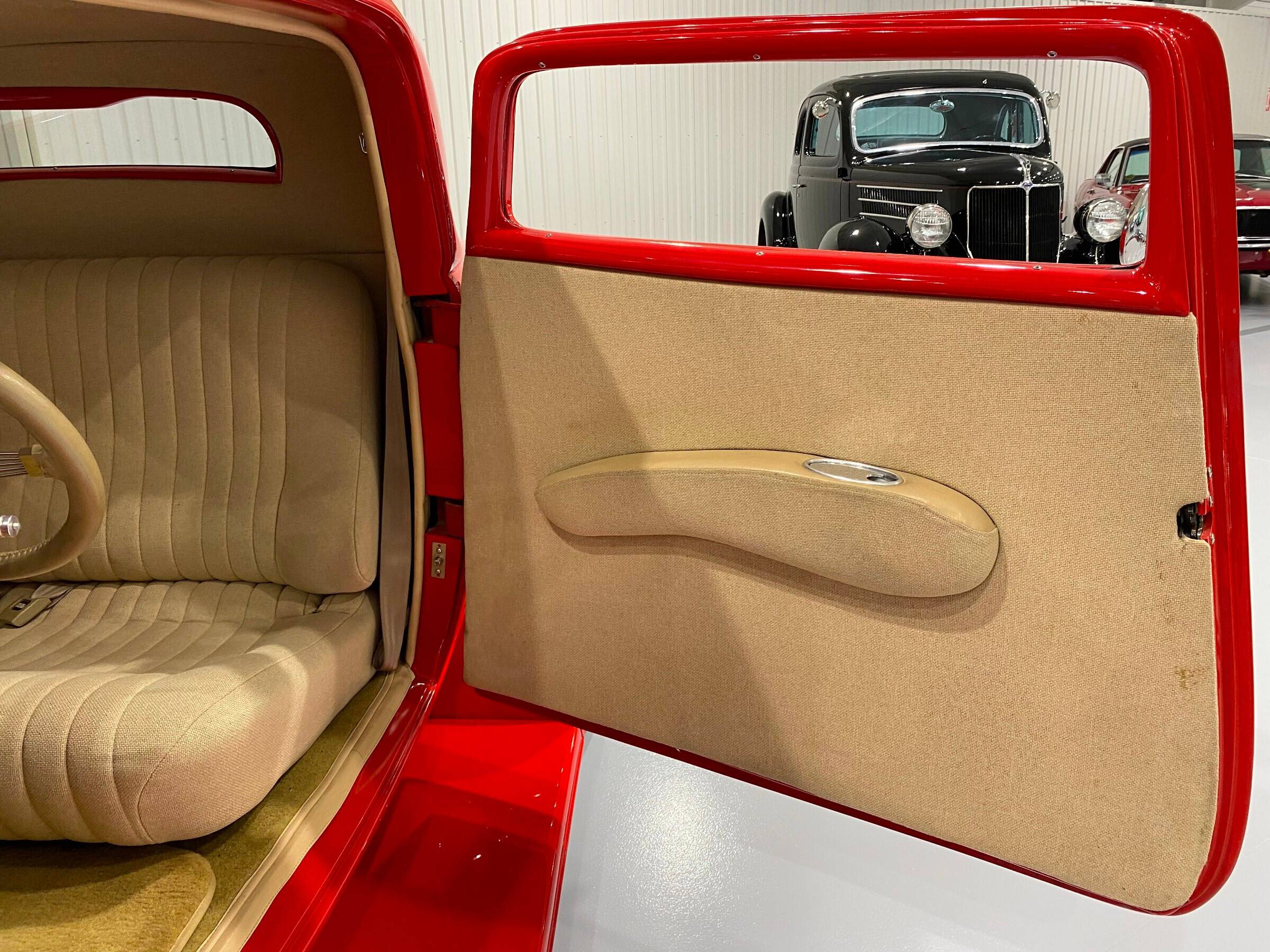 1932 Ford Coupe 8