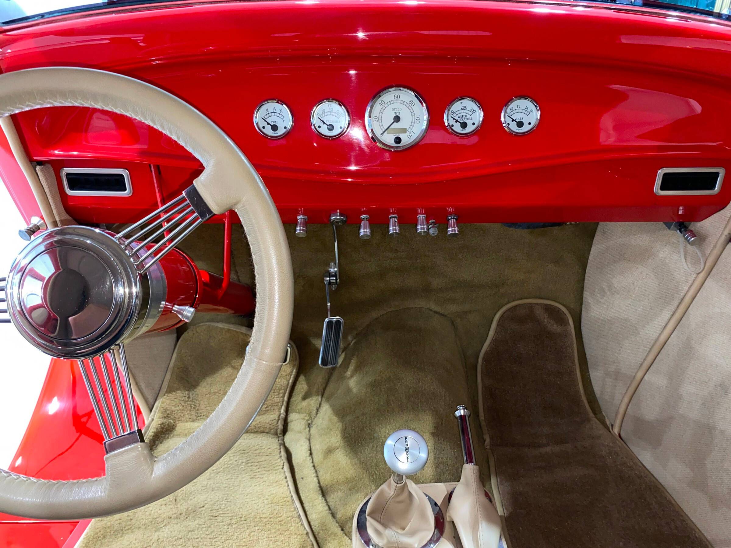 1932 Ford Coupe 13