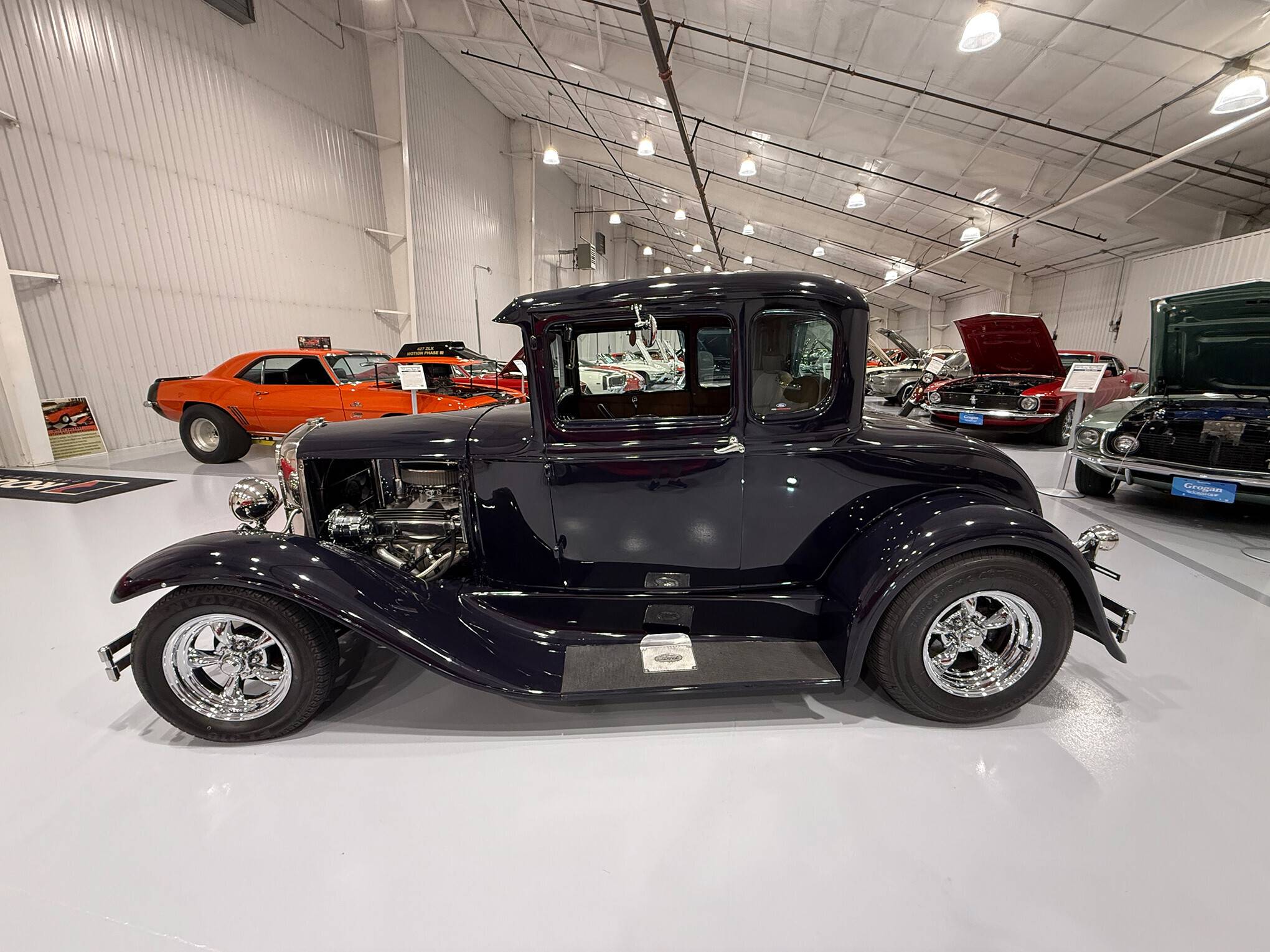 1931 Ford  Coupe 3