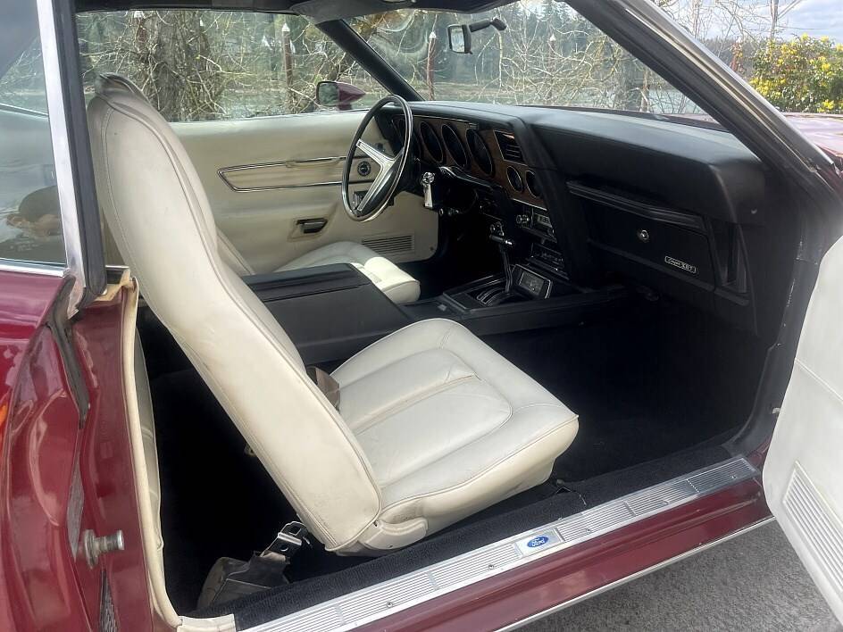 1972 Mercury XR7 34