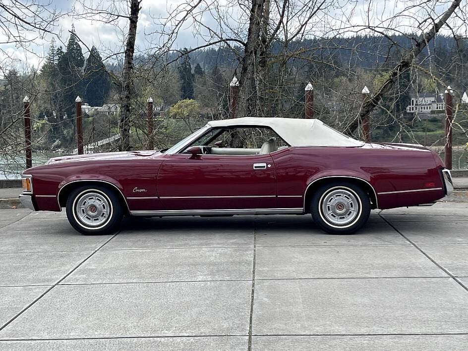 1972 Mercury XR7 10